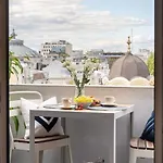 아파트 Stunning Views 2br Midtown Flat - Charming Balcony