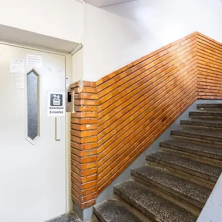 Apartmán Stunning Views 2br Midtown Flat - Charming Balcony *