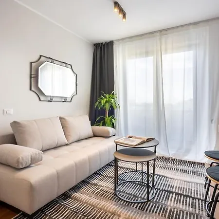 Apartmán Stunning Views 2br Midtown Flat - Charming Balcony